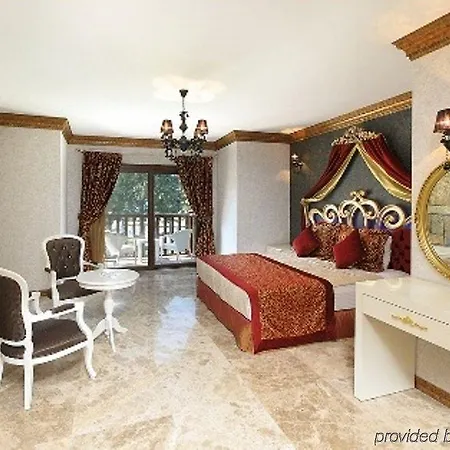 Camelot Boutique (adults Only)