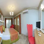 Camelot Boutique (adults Only) Akyarlar