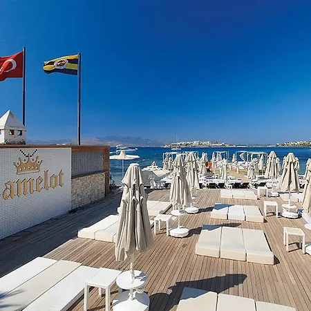 Hotel Camelot Boutique (adults Only)